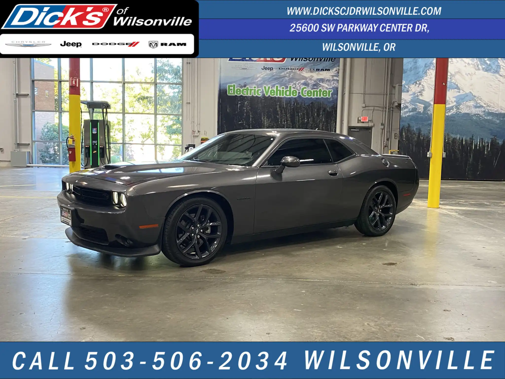 2021 Dodge Challenger R/T's photo