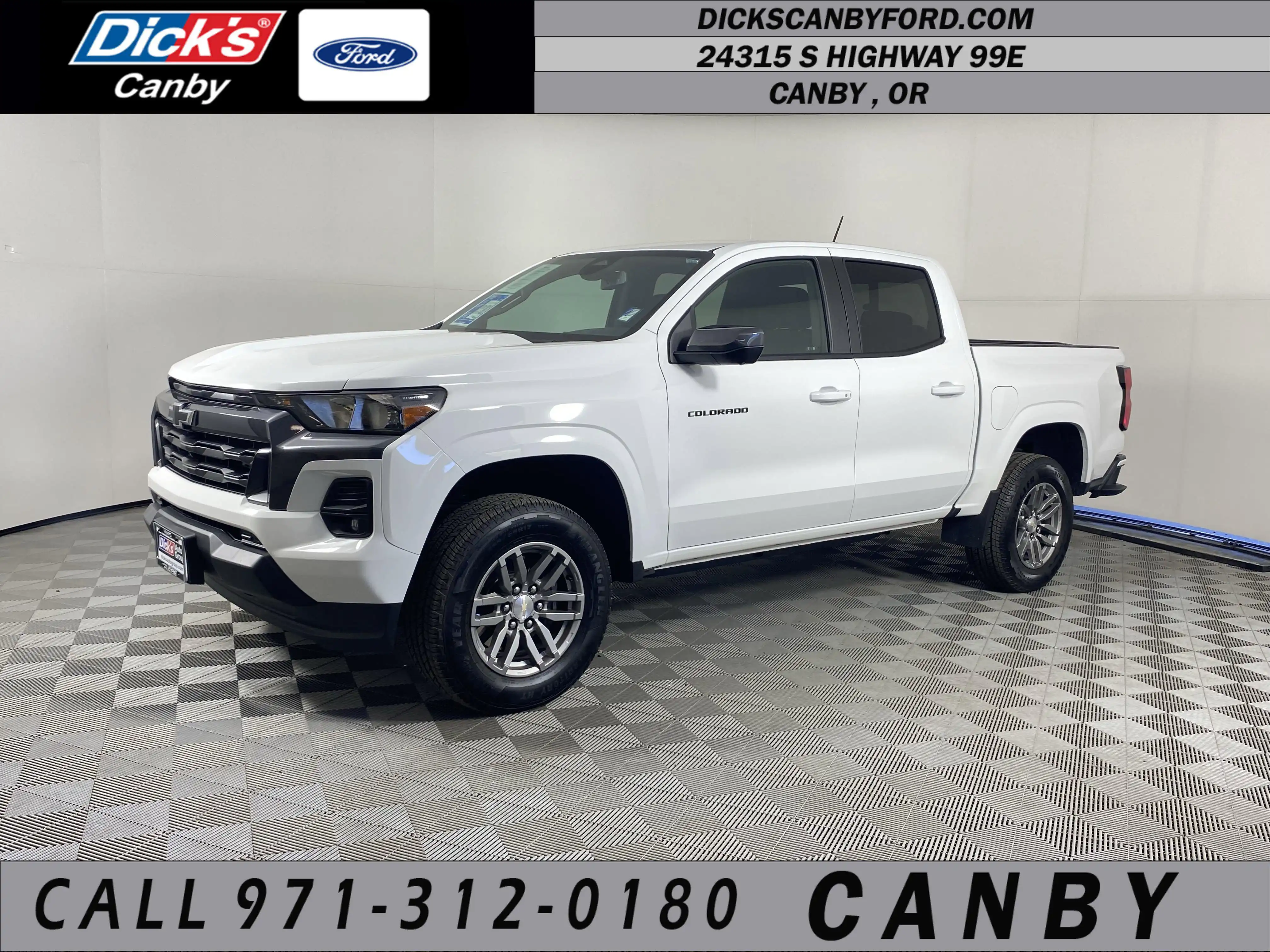 2024 Chevrolet Colorado 2WD LT Crew Cab Short Box's photo