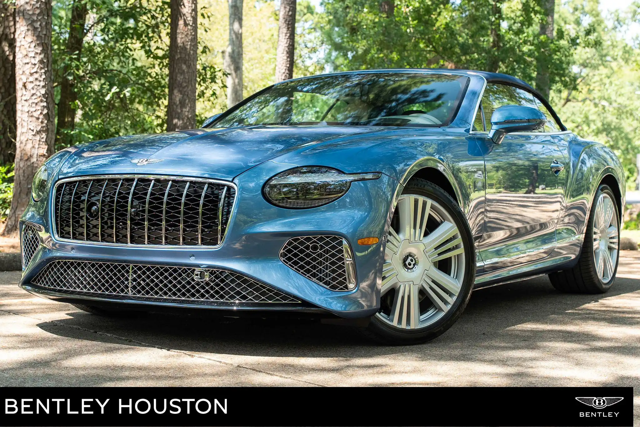2026 Bentley Continental GT V8 Azure's photo