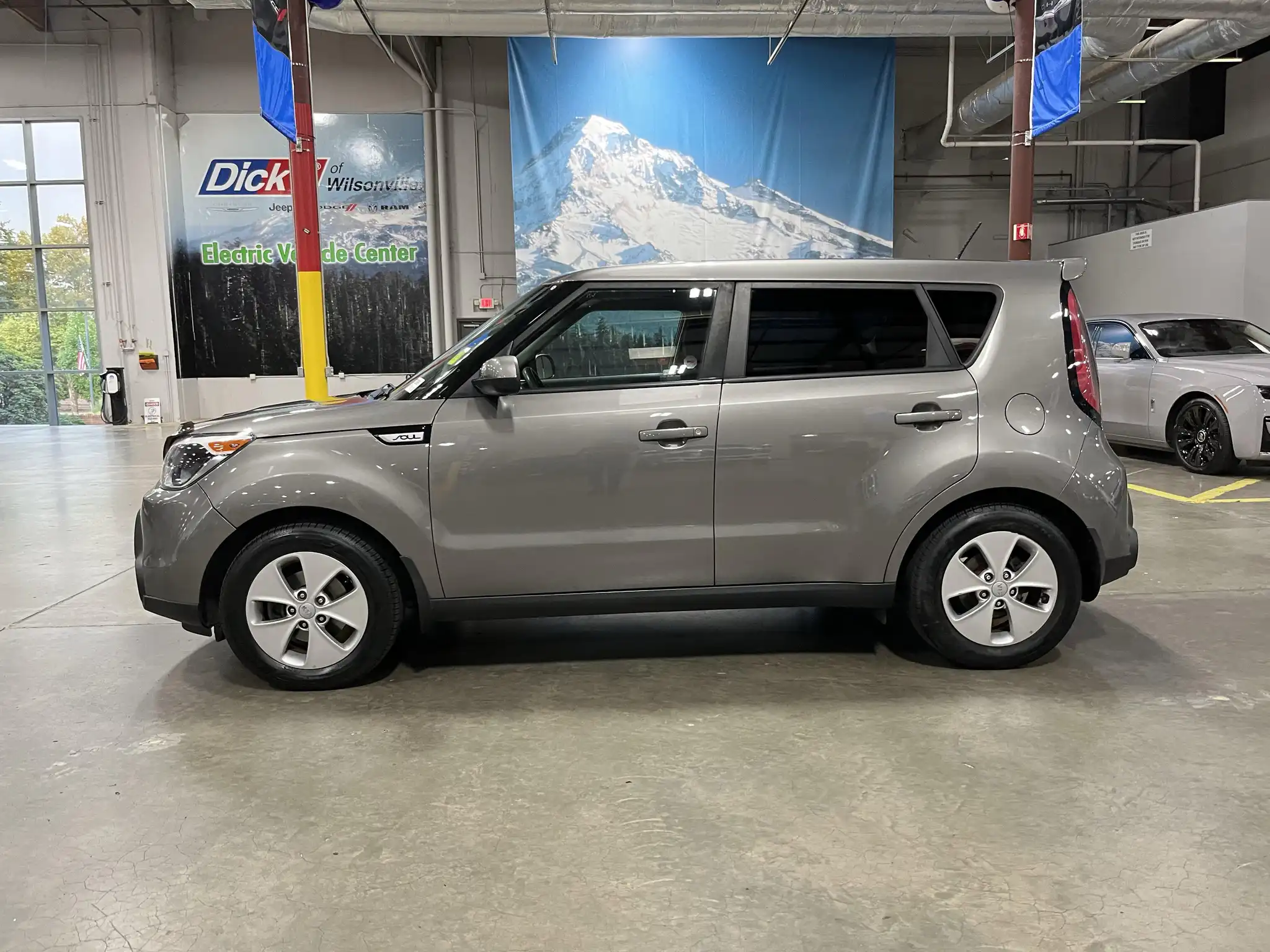 2016 Kia Soul 1.6 Base 5-Door's photo