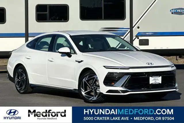 2026 Hyundai Sonata SEL AWD's photo