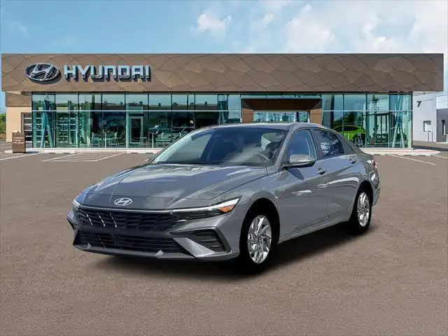 2026 Hyundai Elantra 1.6 HEV Blue's photo