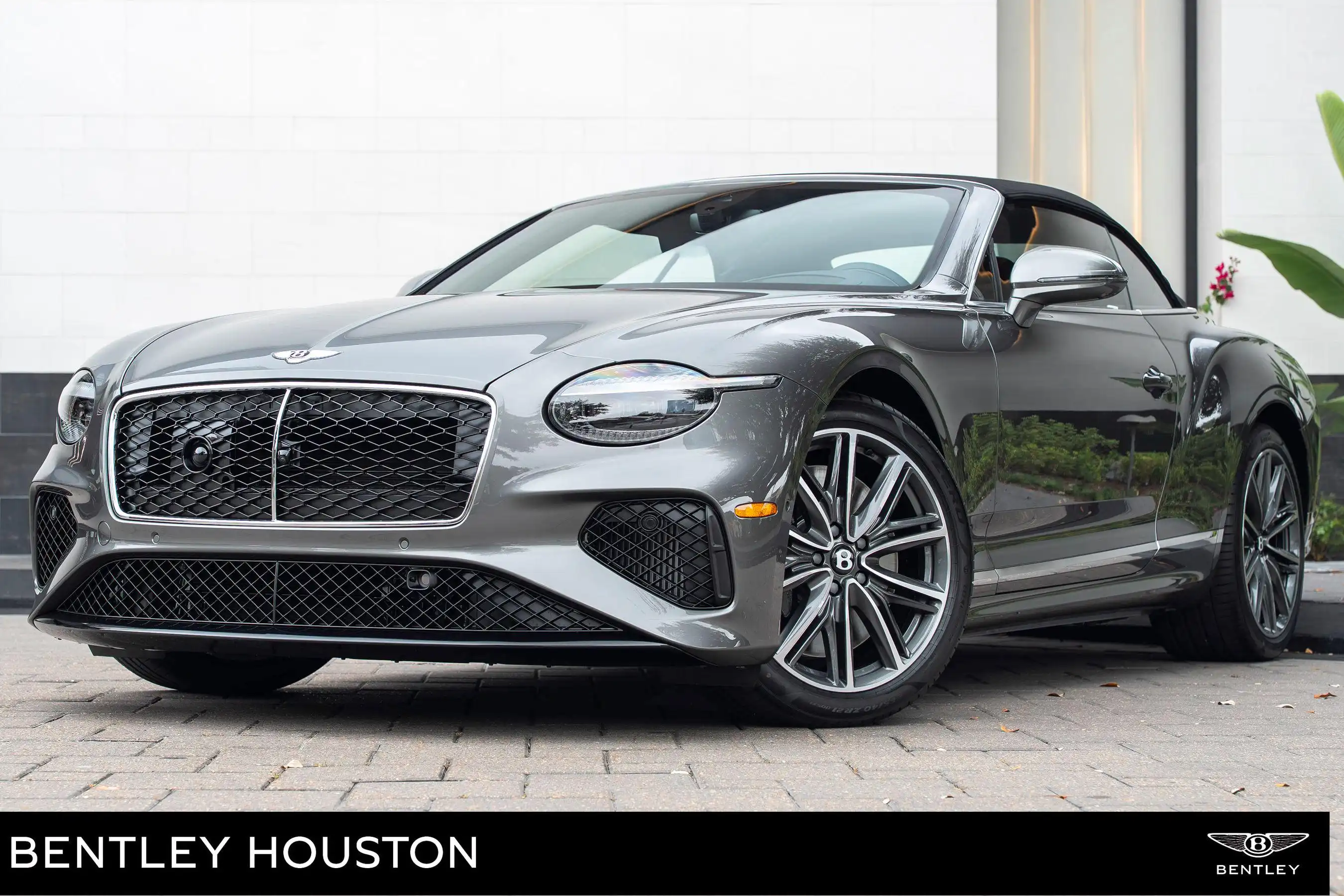 2026 Bentley Continental GT's photo