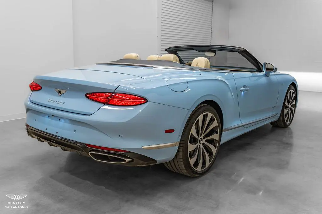 2026 Bentley Continental GT Azure photo 3