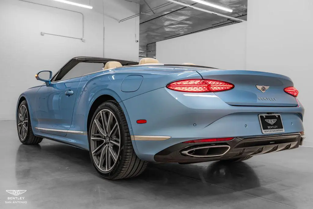 2026 Bentley Continental GT Base photo 3