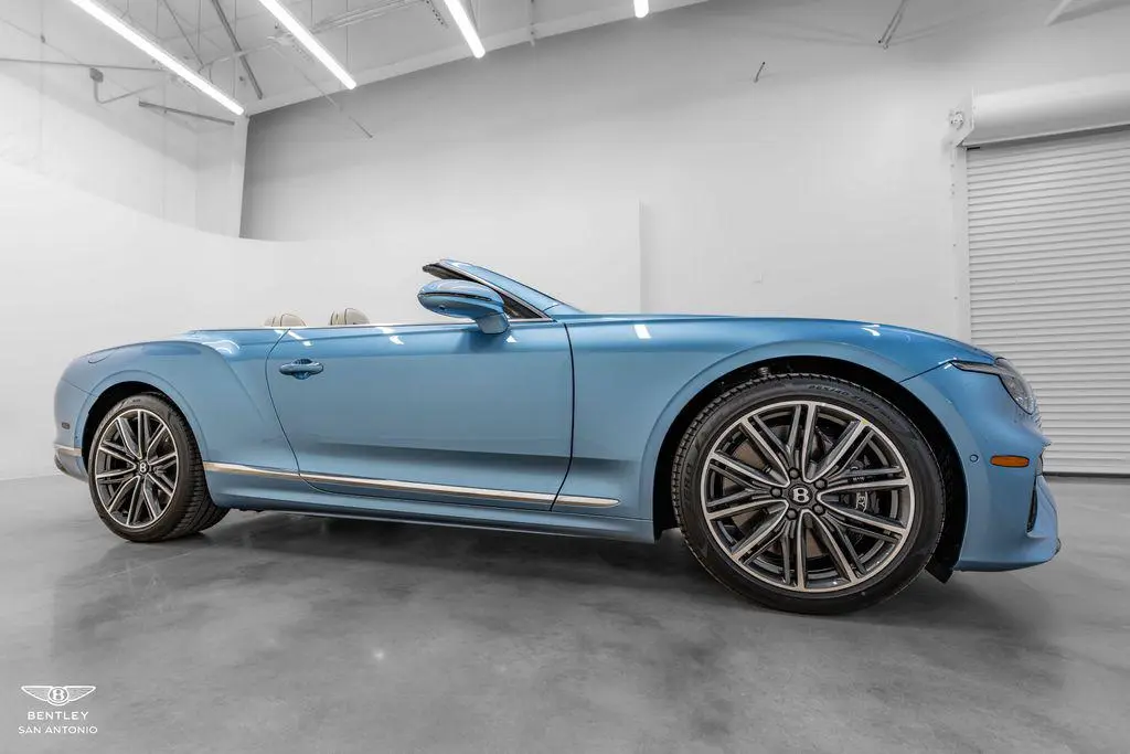 2026 Bentley Continental GT Base photo 5