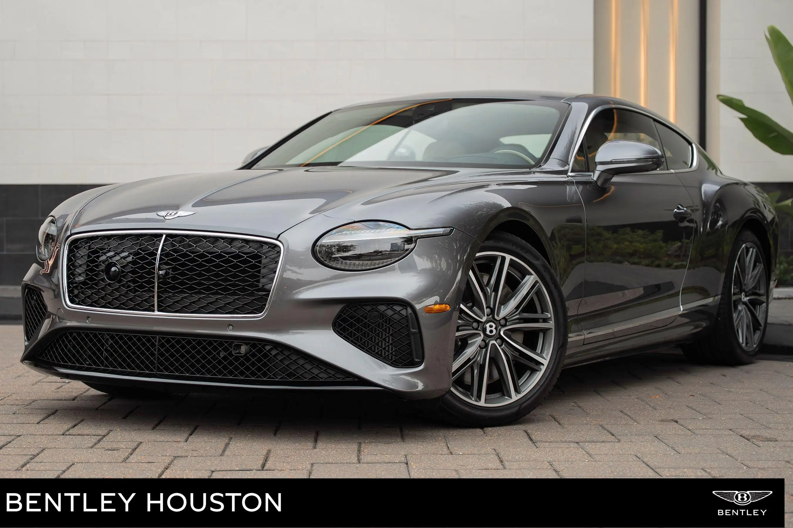 2026 Bentley Continental GT undefined photo 1