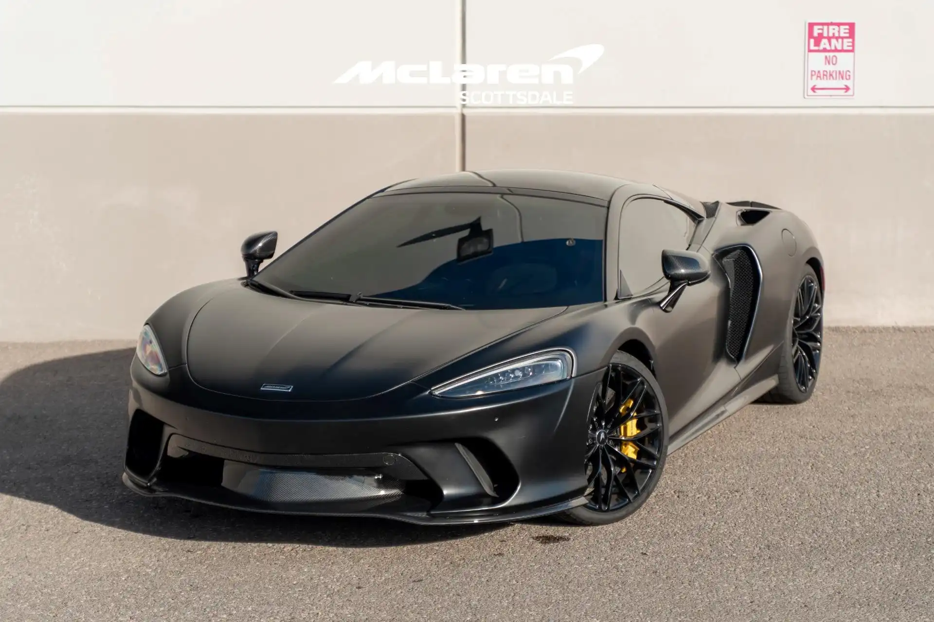 2023 McLaren GT Base's photo