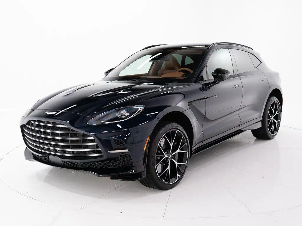 2026 Aston Martin DBX 4.0 V8 707 AWD's photo
