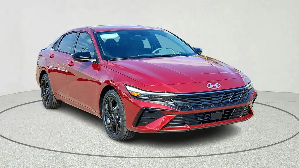 2026 Hyundai Elantra 2.0 Premium SEL Sport's photo