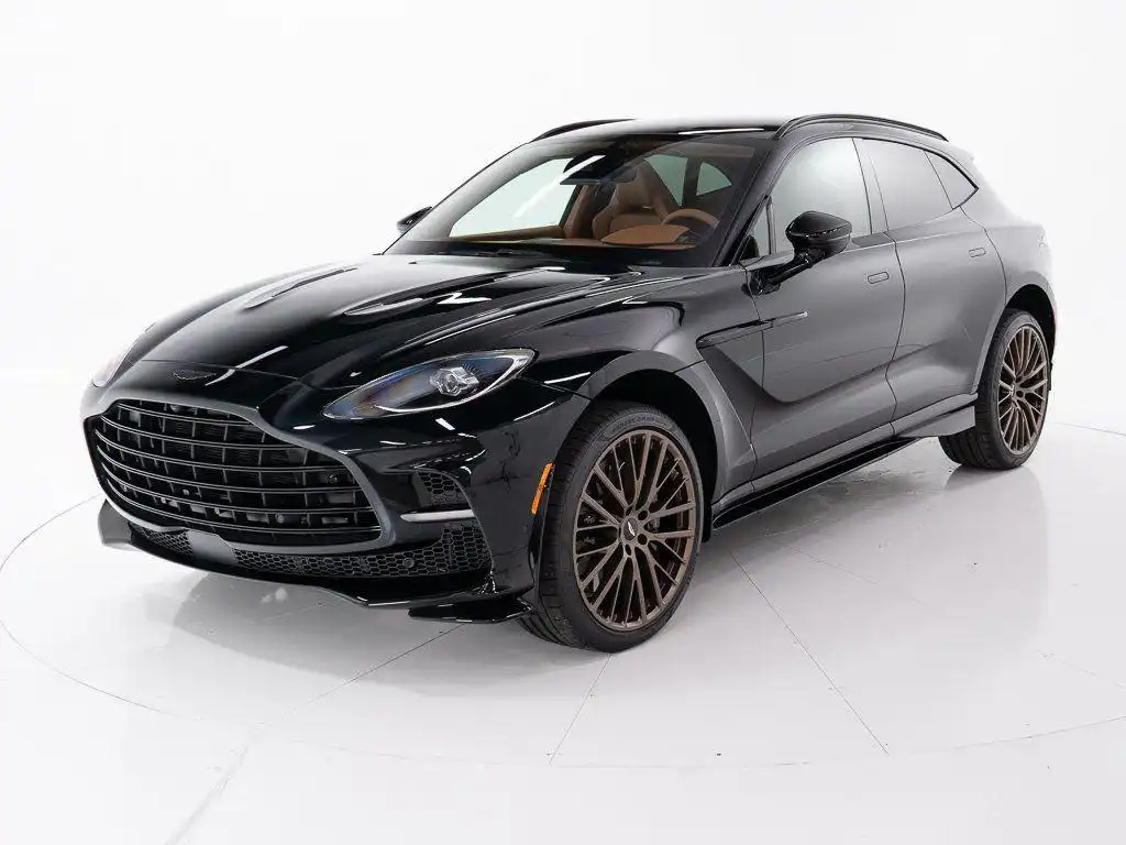 2026 Aston Martin DBX 4.0 V8 707 AWD's photo
