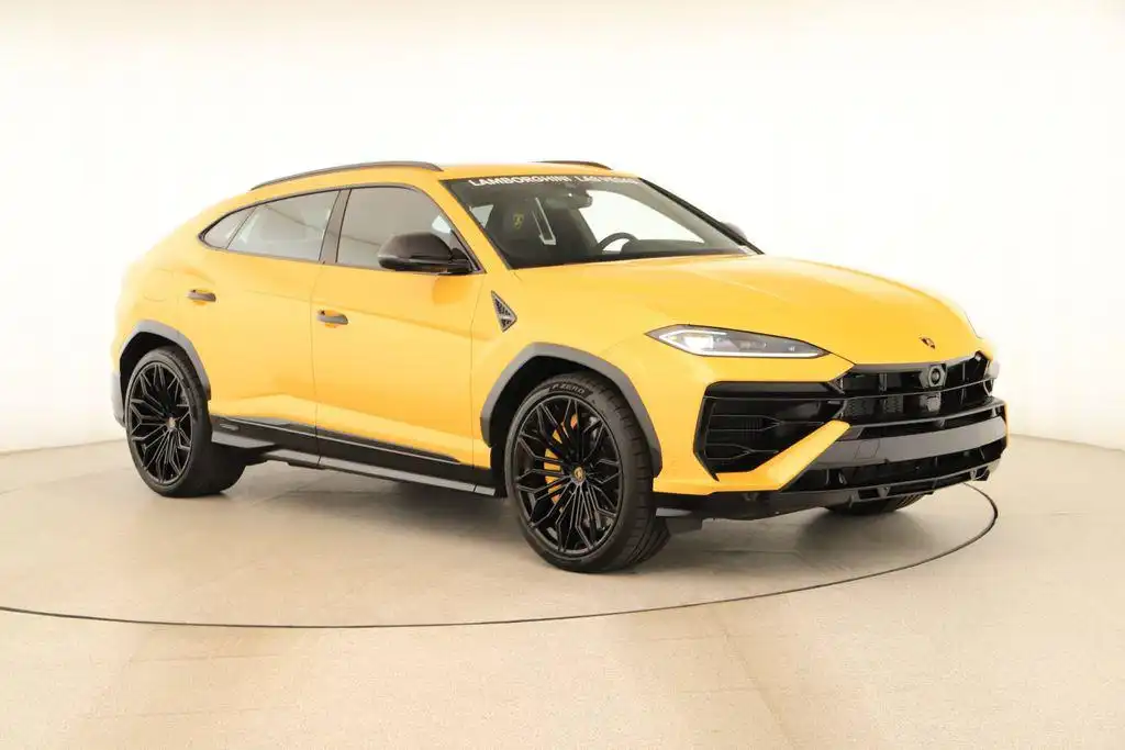 2026 Lamborghini Urus 4.0 V8 PHEV SE's photo
