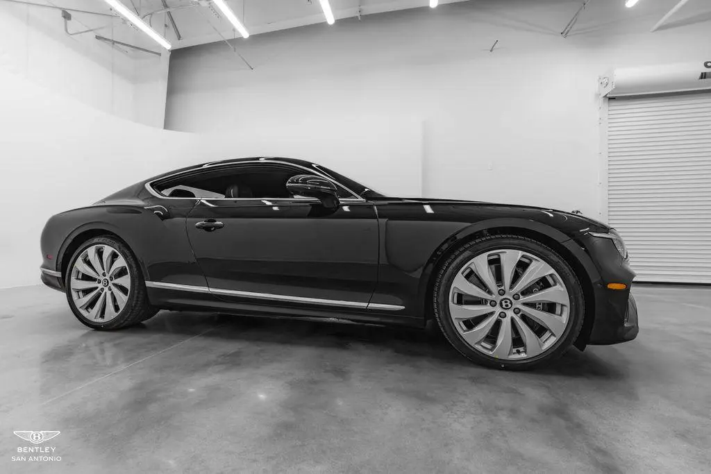 2026 Bentley Continental GT Base photo 5