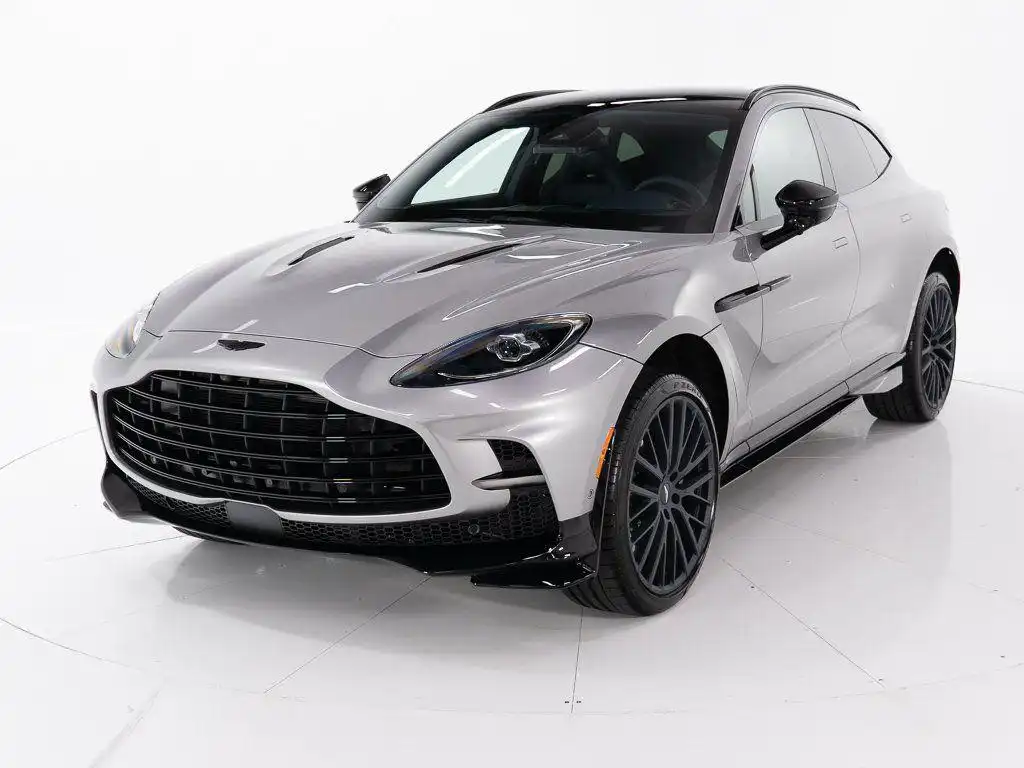 2026 Aston Martin DBX 4.0 V8 707 AWD's photo
