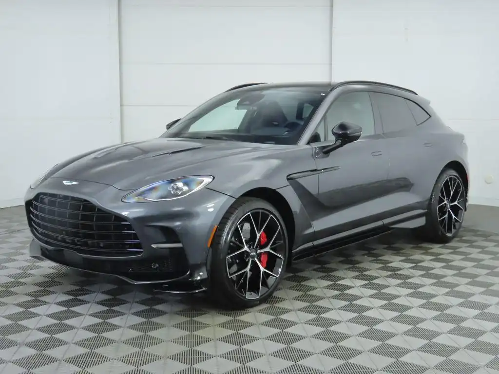 2026 Aston Martin DBX 4.0 V8 707 AWD's photo