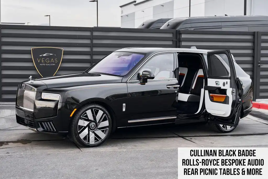 2026 Rolls-Royce Cullinan Base's photo