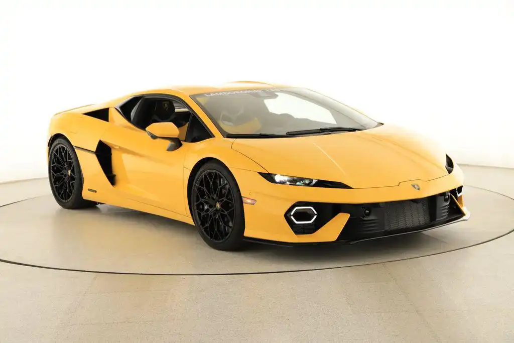 2026 Lamborghini Temerario 4.0 V8 PHEV's photo