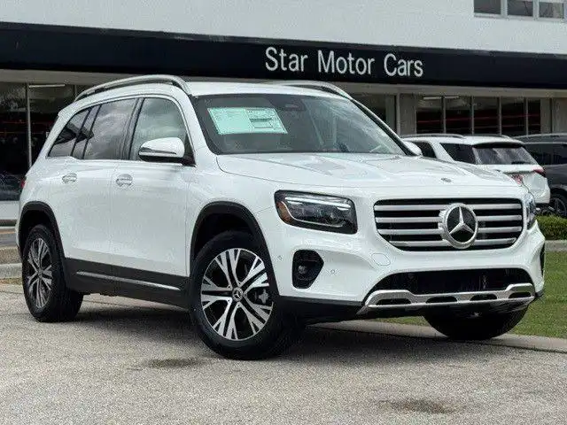2025 Mercedes-Benz GLB GLB250's photo