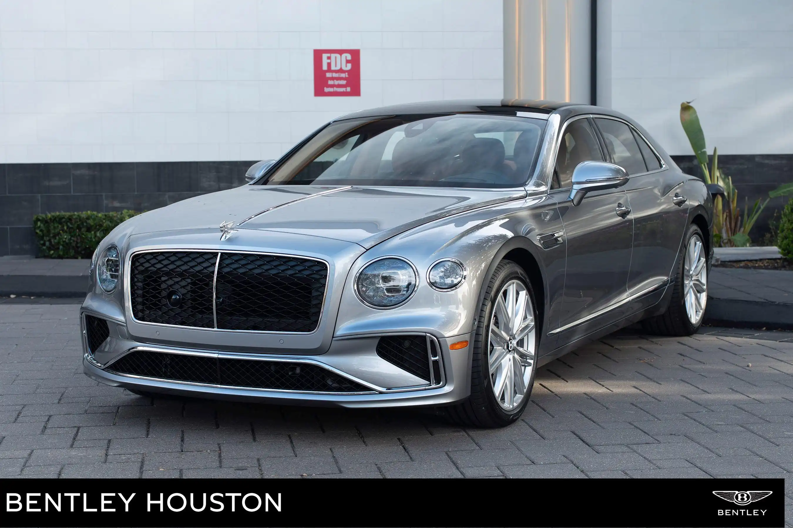 2026 Bentley Flying Spur's photo