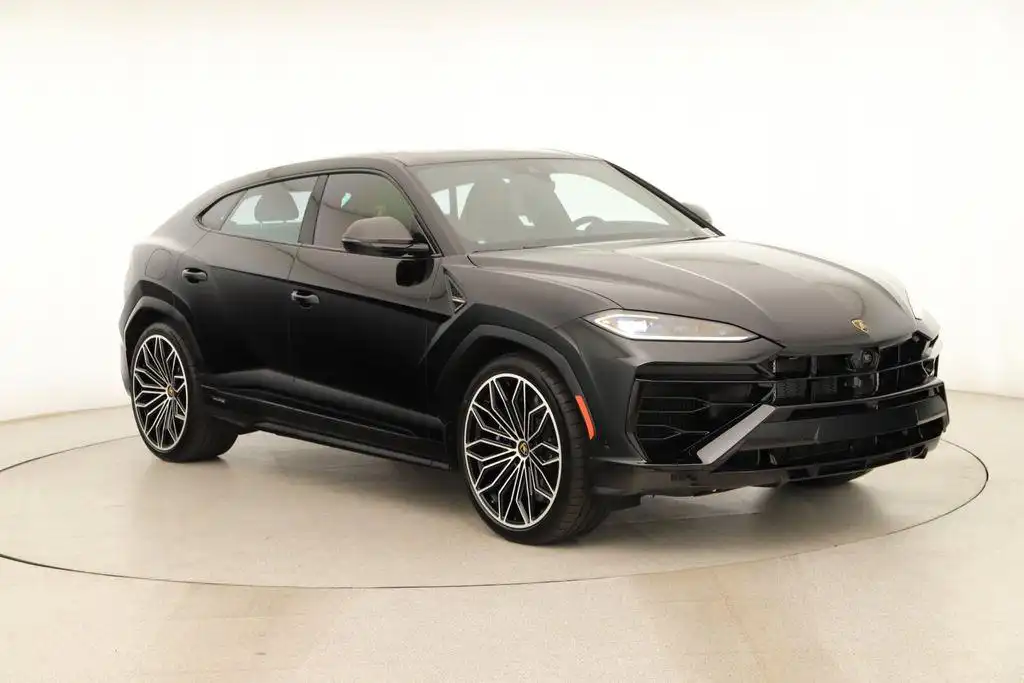 2026 Lamborghini Urus 4.0 V8 PHEV SE's photo