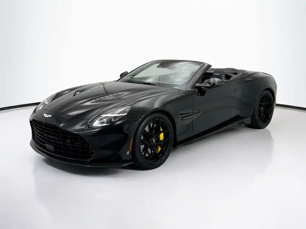 2026 Aston Martin Vanquish Volante's photo