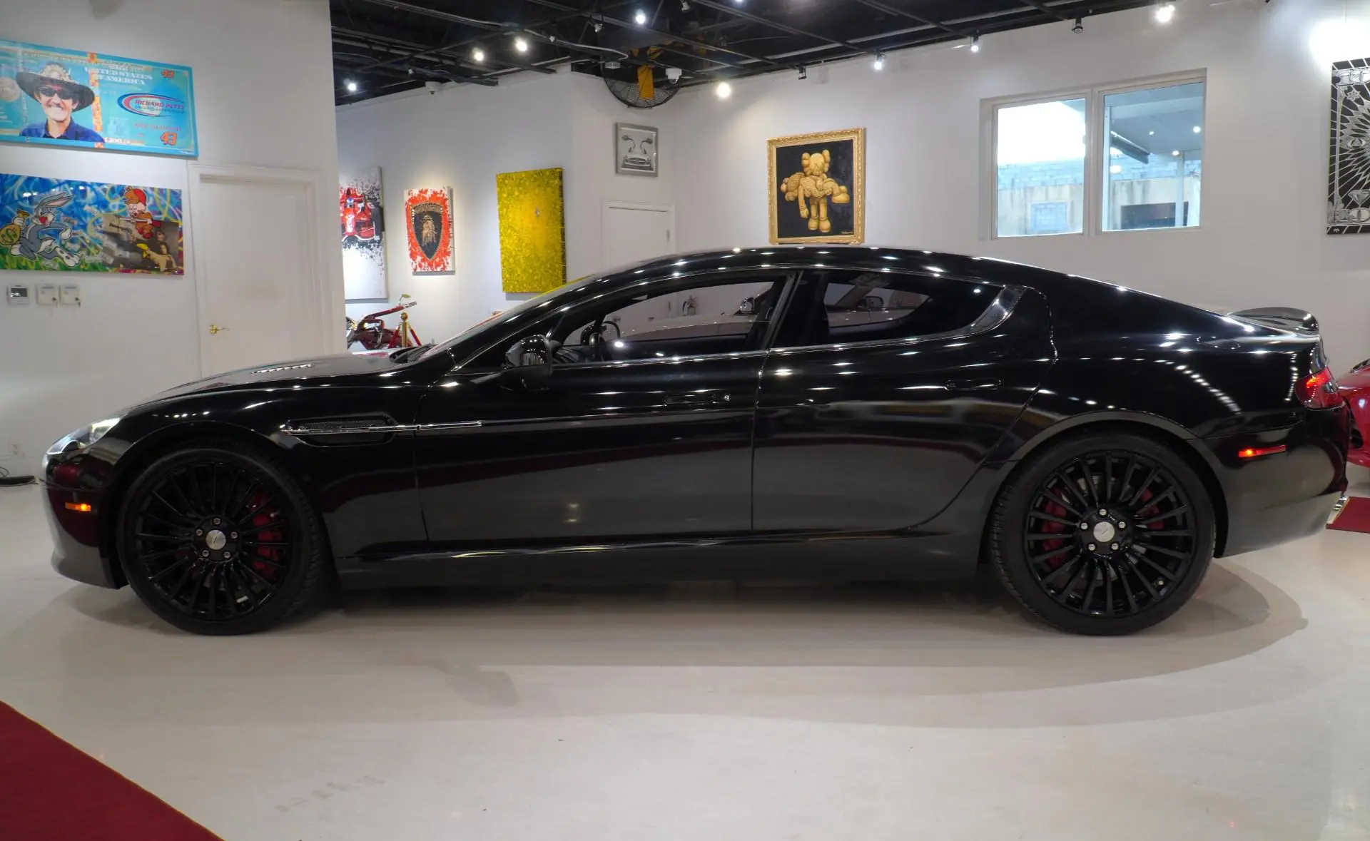 2016 Aston Martin Rapide S photo 4