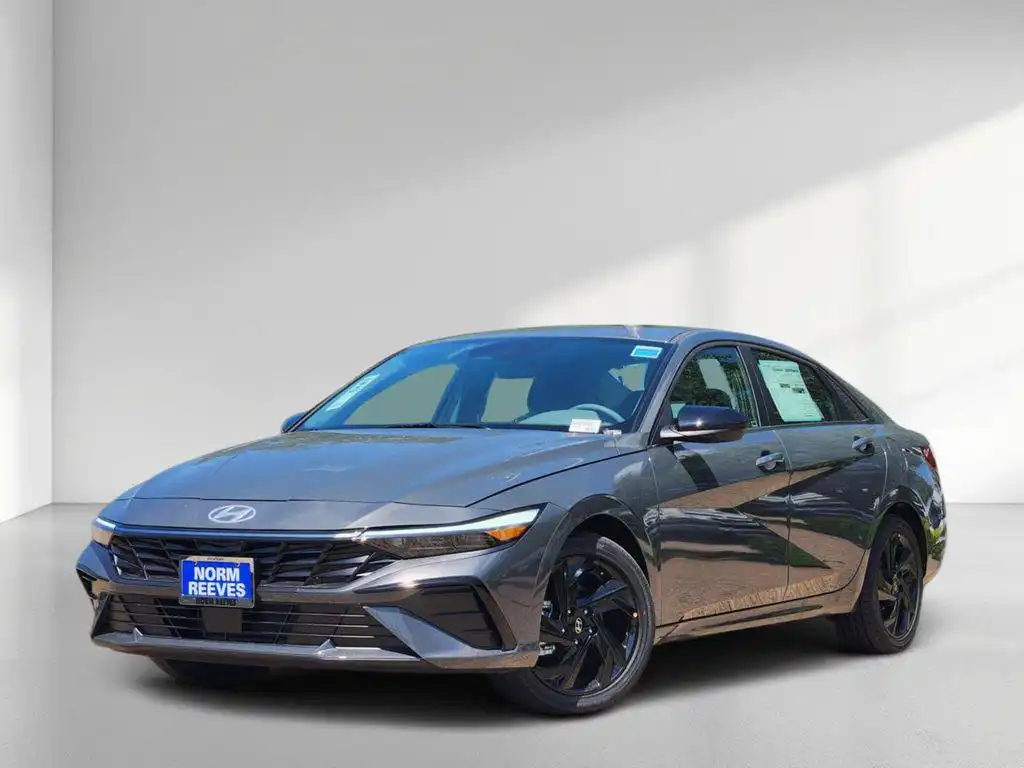 2026 Hyundai Elantra 2.0 Premium SEL Sport's photo