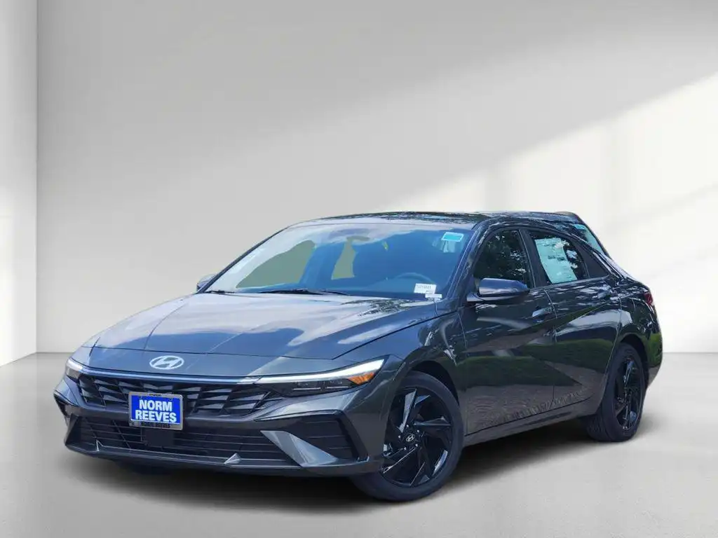 2026 Hyundai Elantra 2.0 Premium SEL Sport's photo