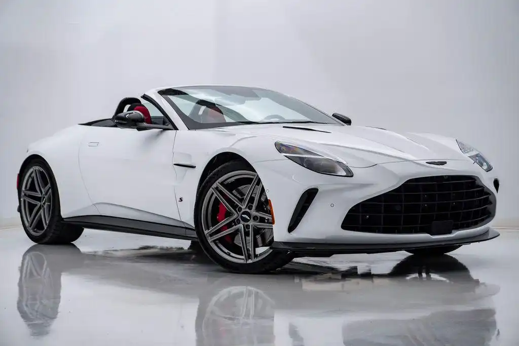 2026 Aston Martin Vantage 4.0 V8 Roadster's photo