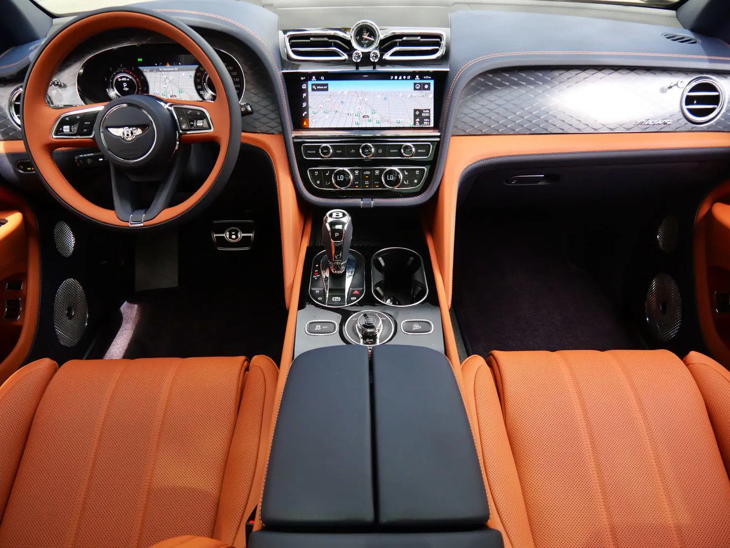 2026 Bentley Bentayga EWB Azure photo 4