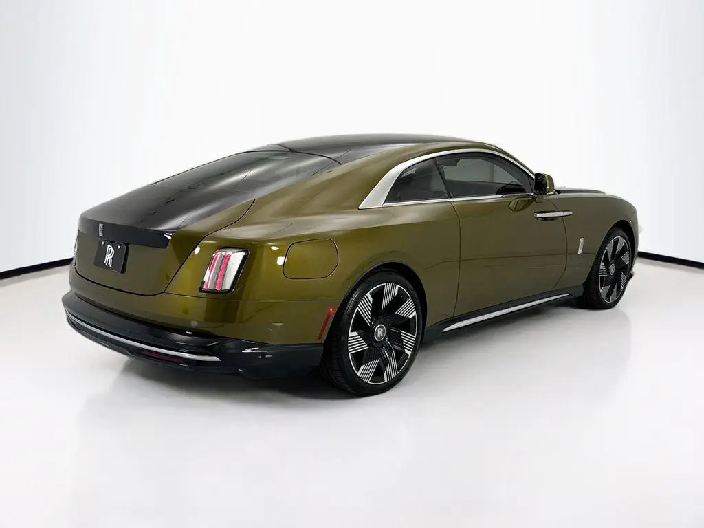 2026 Rolls-Royce Spectre Base photo 5