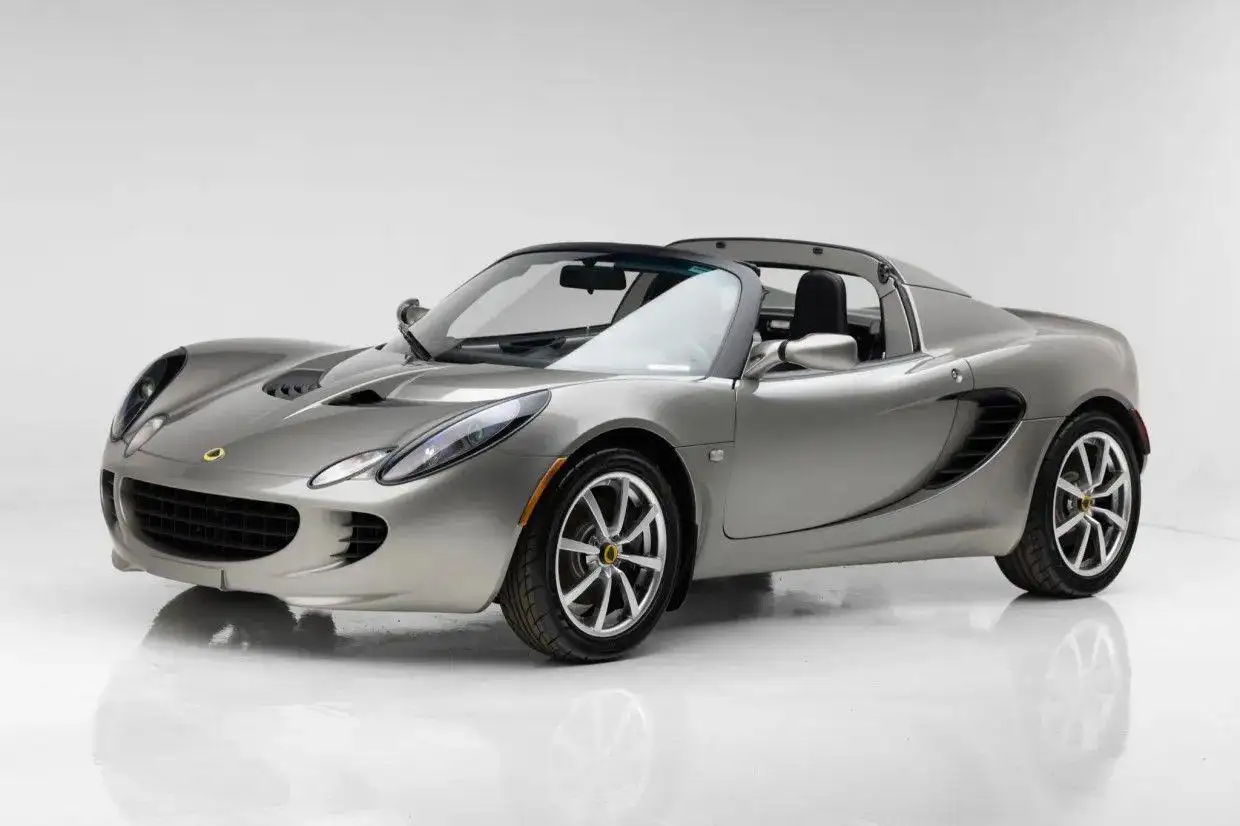 2005 Lotus Elise Base's photo