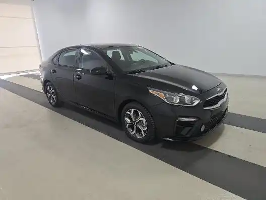 2020 Kia Forte LXS AT's photo