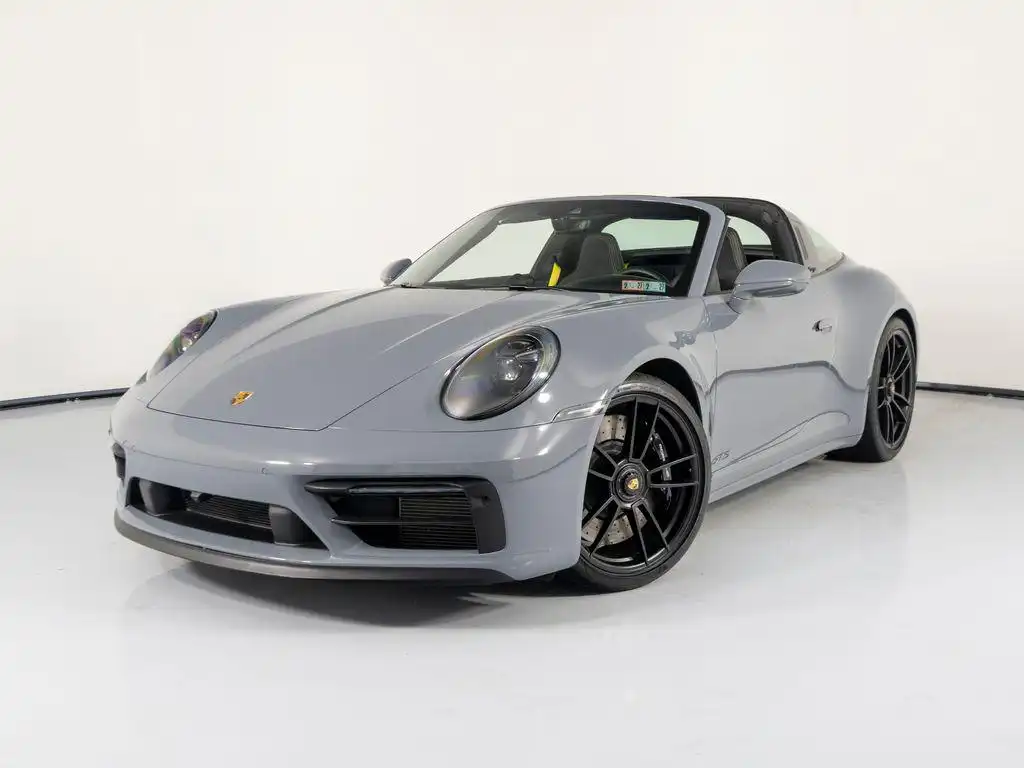 2023 Porsche 911 Targa 4 GTS's photo