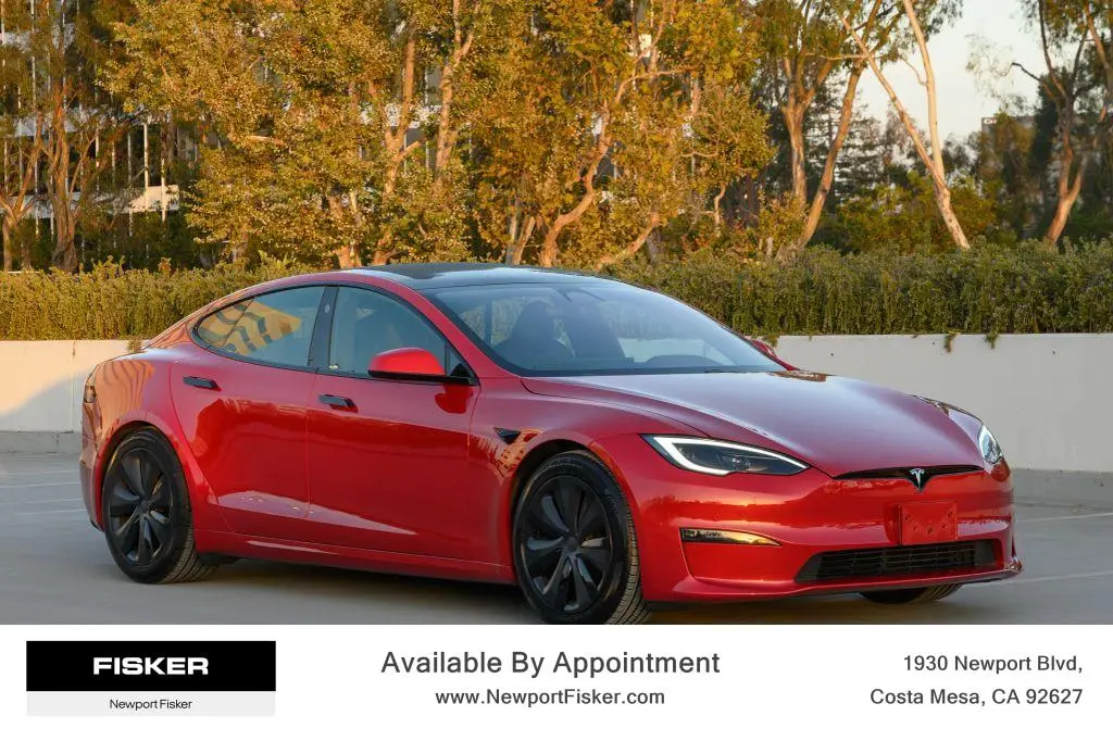 2023 Tesla Model S Standard Range photo 3