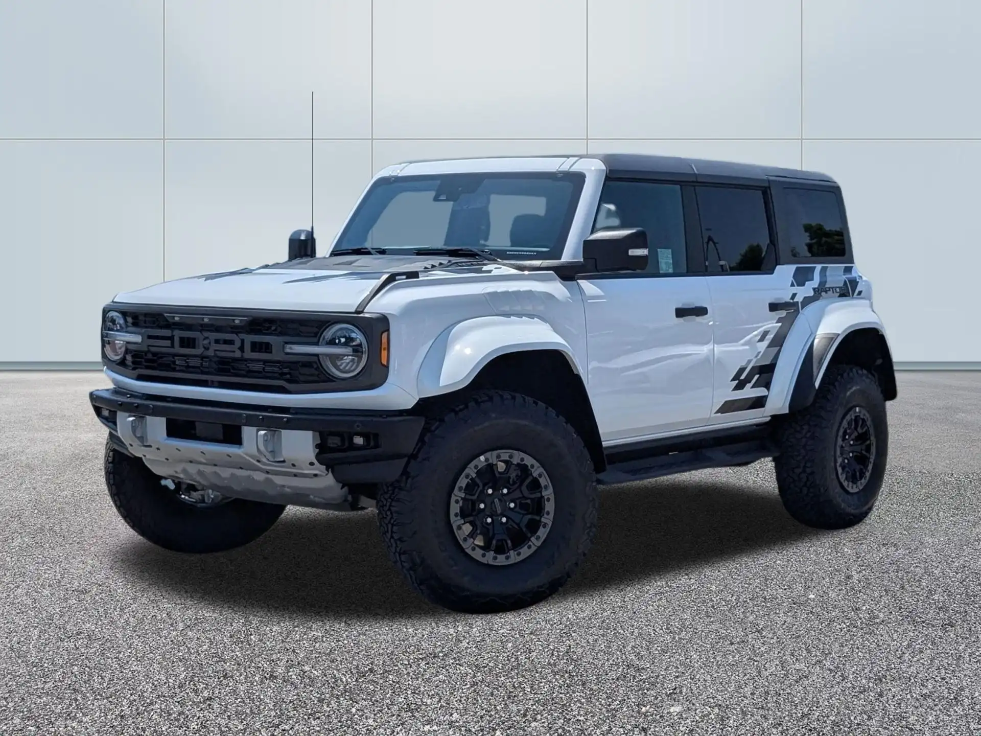 2024 Ford Bronco Raptor 4x4's photo
