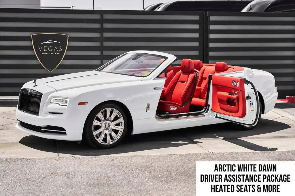 2018 Rolls-Royce Dawn Base's photo