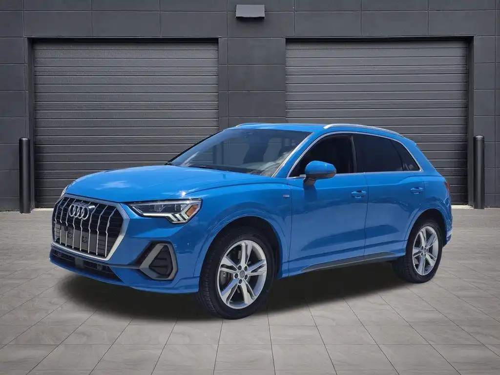 2019 Audi Q3 45 TFSI S Line Premium Plus quattro's photo