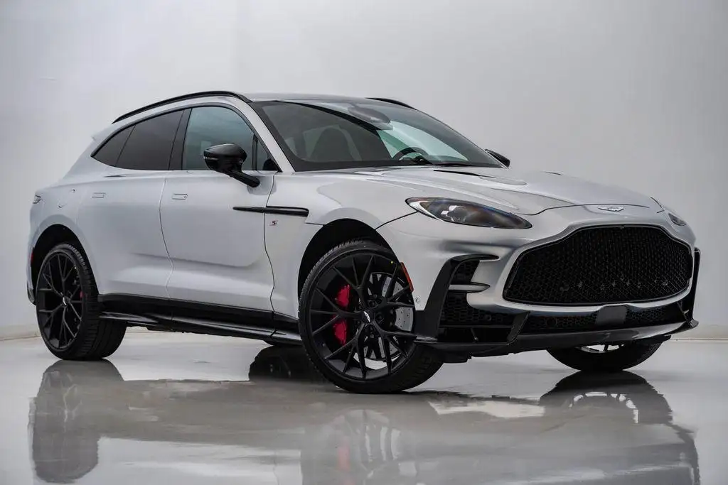2026 Aston Martin DBX 4.0 V8 S AWD's photo