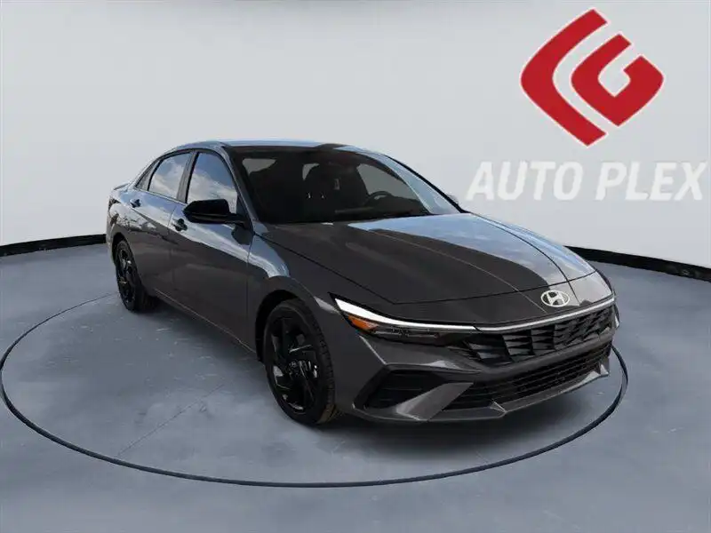 2026 Hyundai Elantra 2.0 SEL Sport IVT's photo
