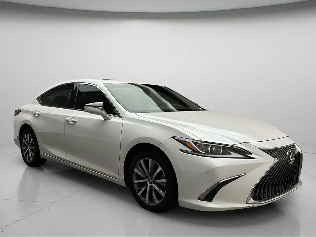 2021 Lexus ES 350 250 AWD's photo
