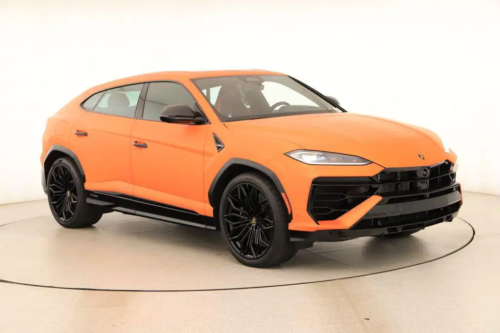 2026 Lamborghini Urus 4.0 V8 PHEV SE's photo