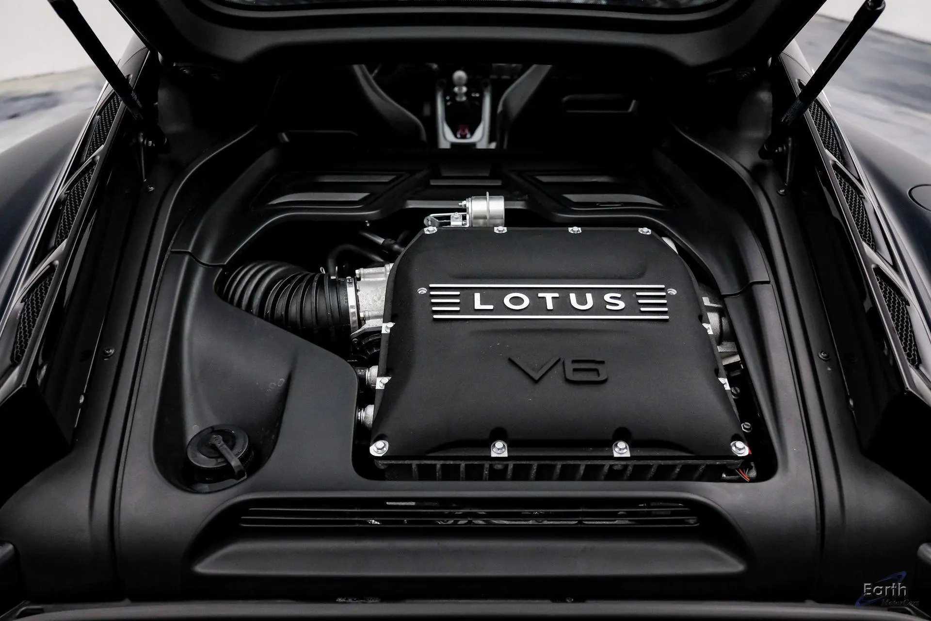 2026 Lotus Emira undefined photo 3