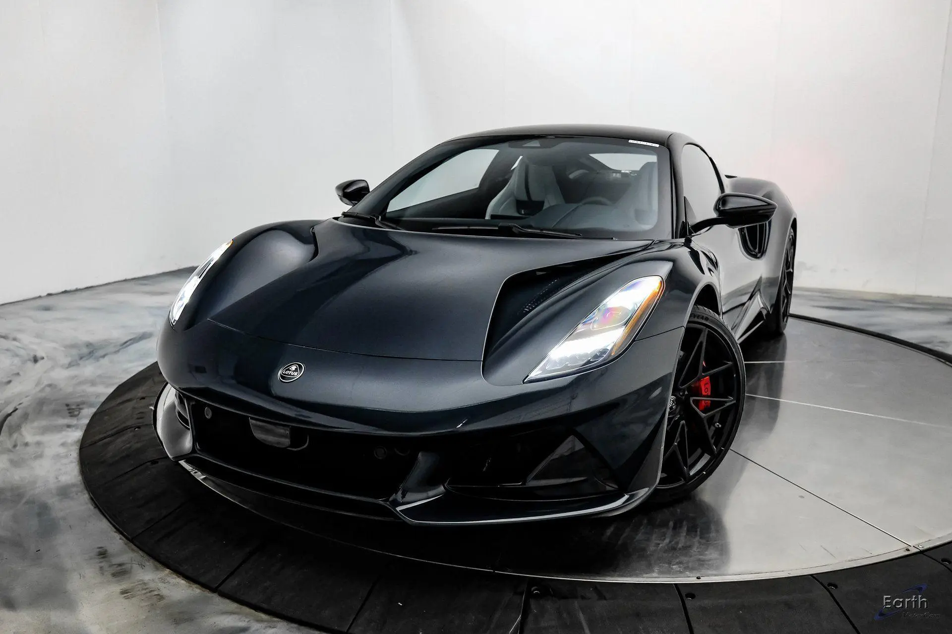 2026 Lotus Emira undefined photo 5