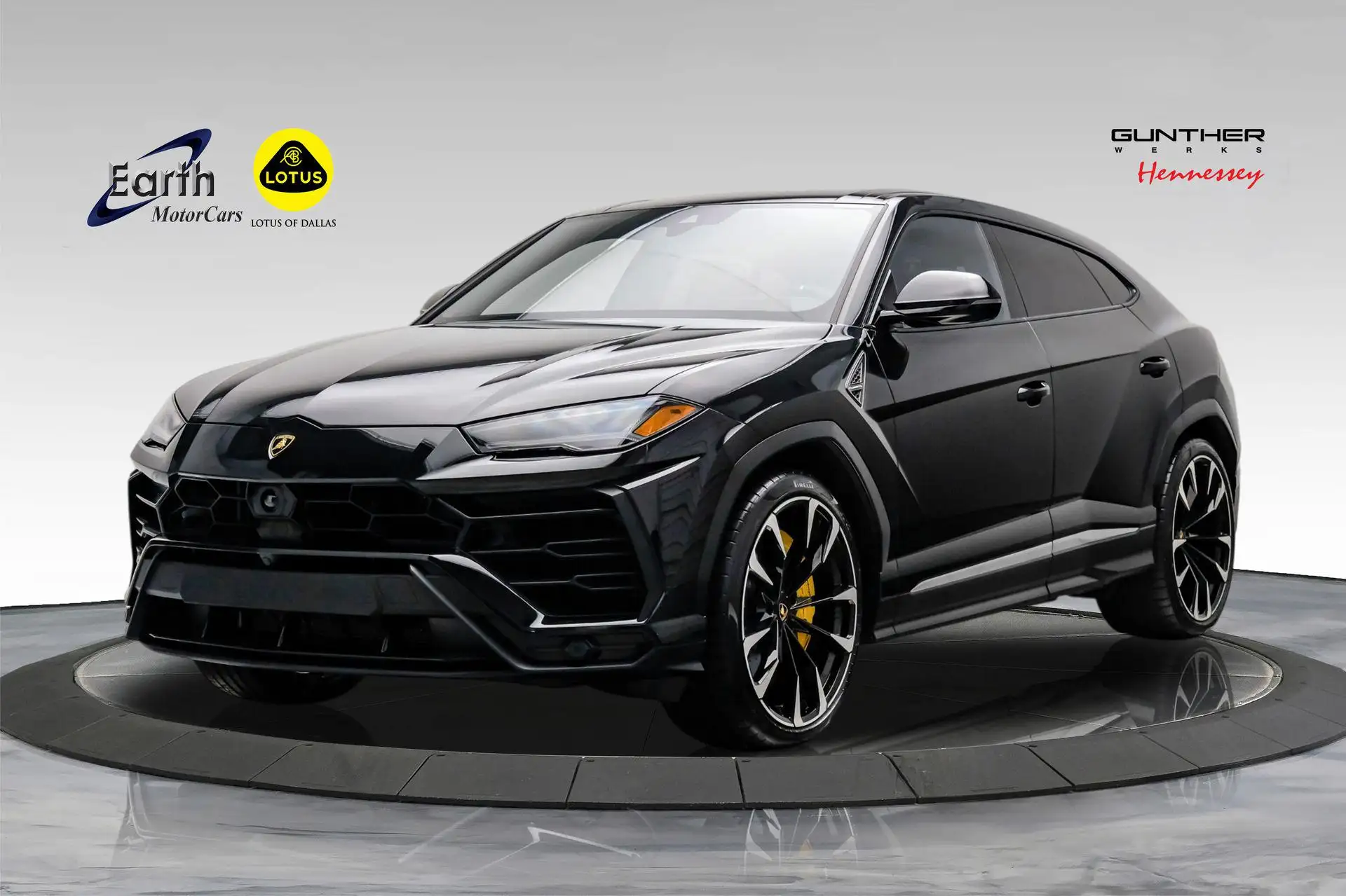 2022 Lamborghini Urus 4.0 V8's photo