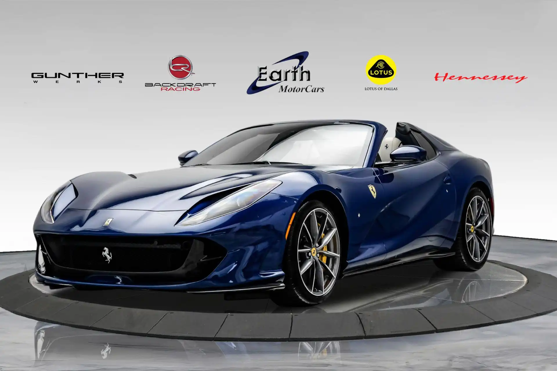 2022 Ferrari 812 Base's photo