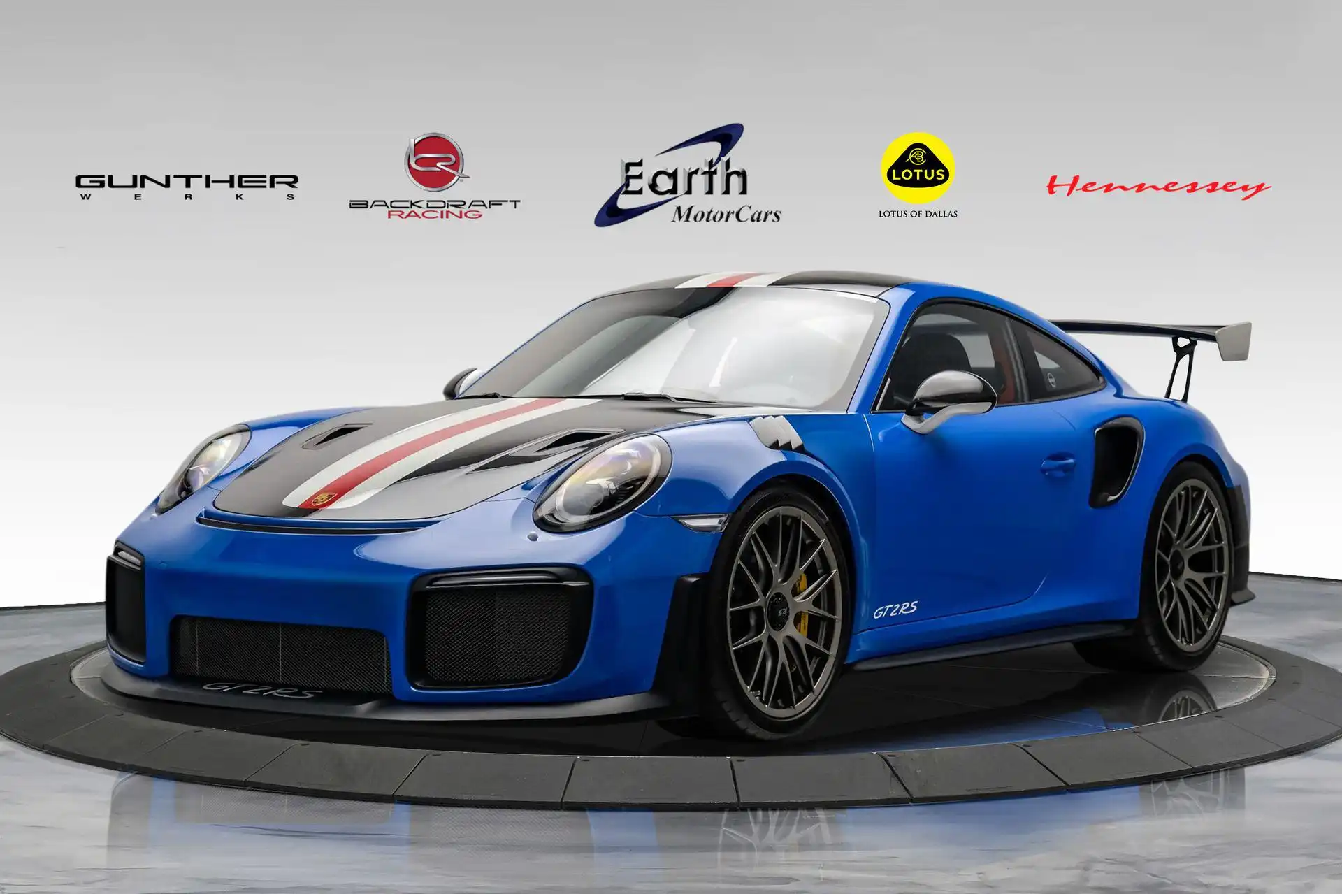 2019 Porsche 911 GT2 RS's photo