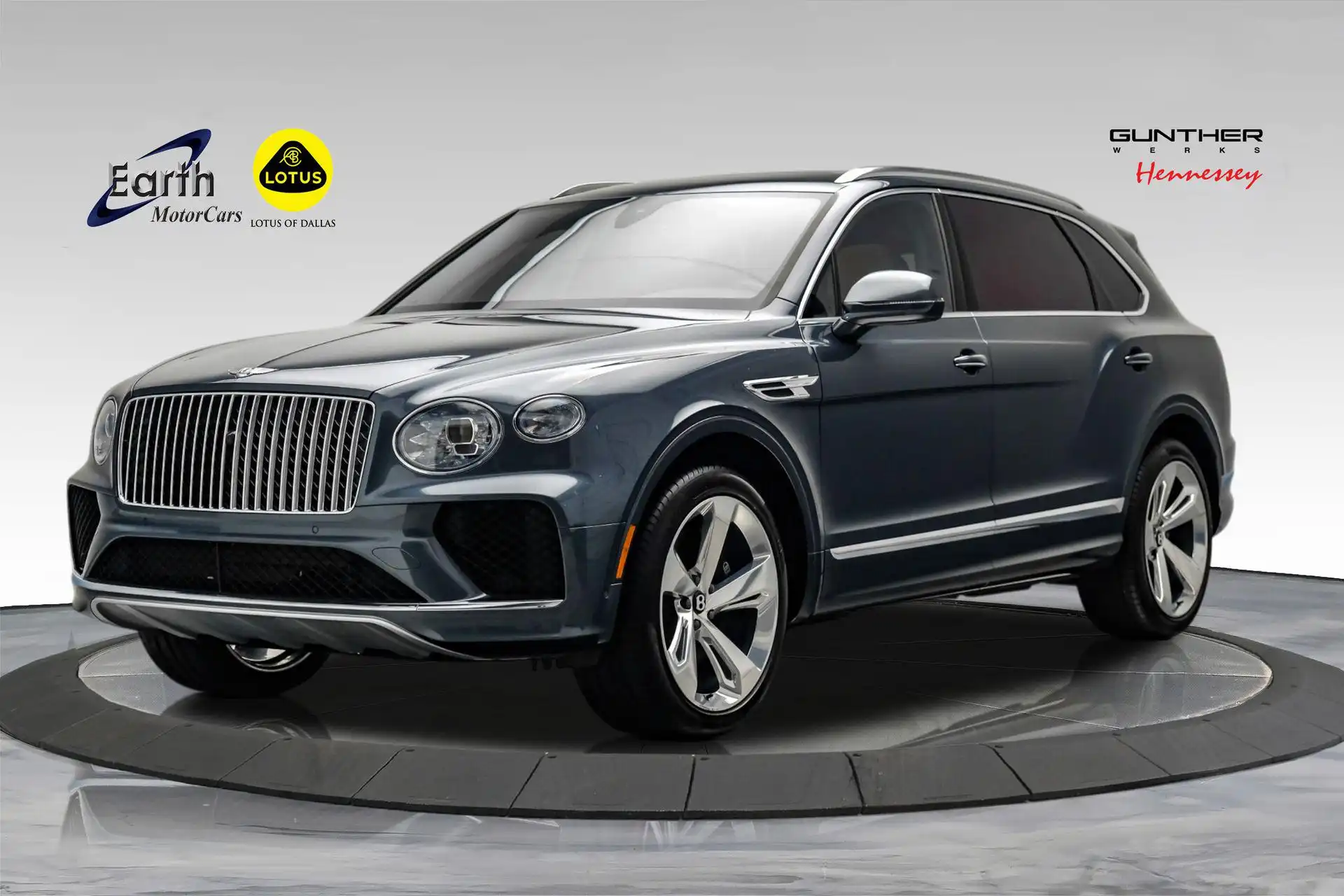 2023 Bentley Bentayga EWB Azure's photo