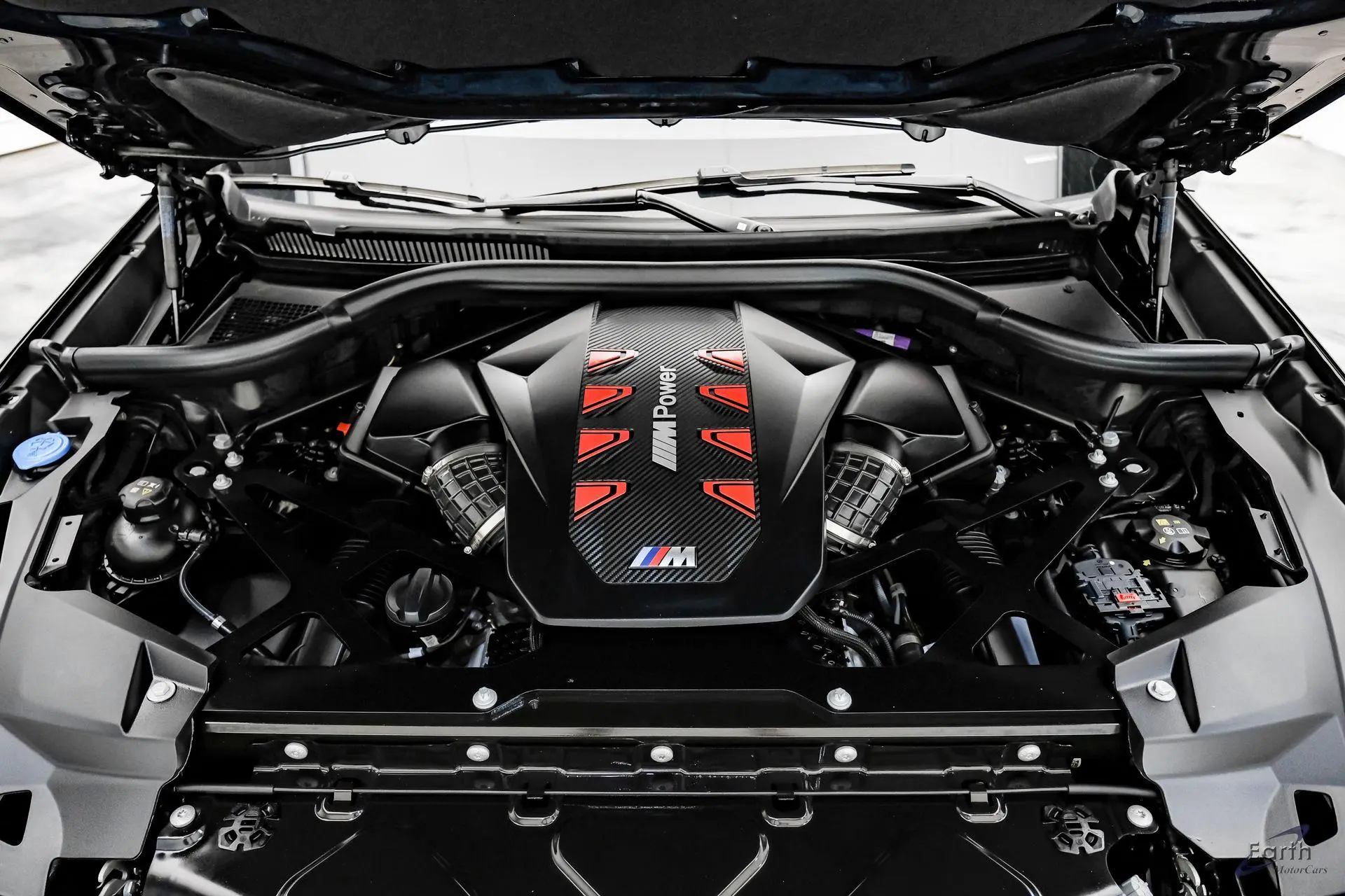2025 BMW X5 M Competition xDrive photo 4
