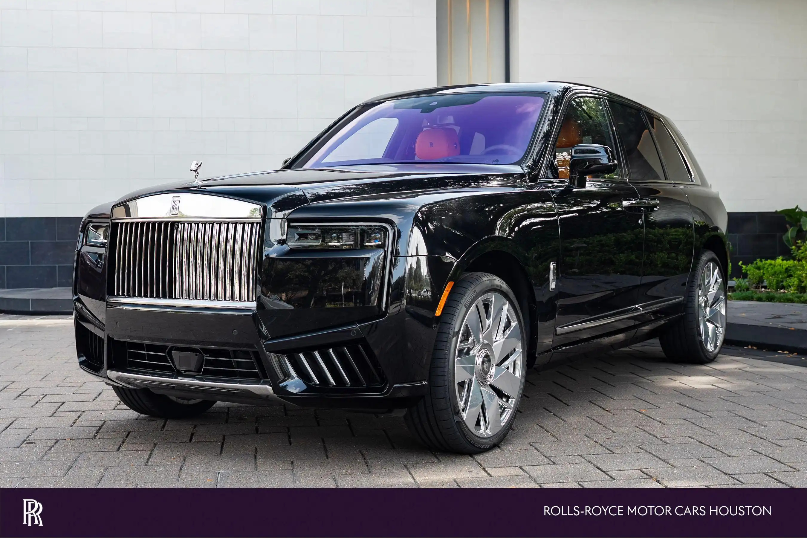 2027 Rolls-Royce Cullinan Base's photo